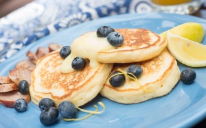 Lemon pancakes recipe with ricotta and blueberries
