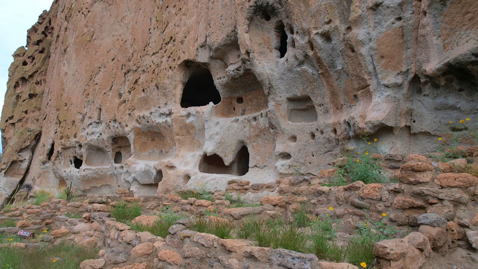 Bandalier National Monument, carved dwellings into the side of a mountain