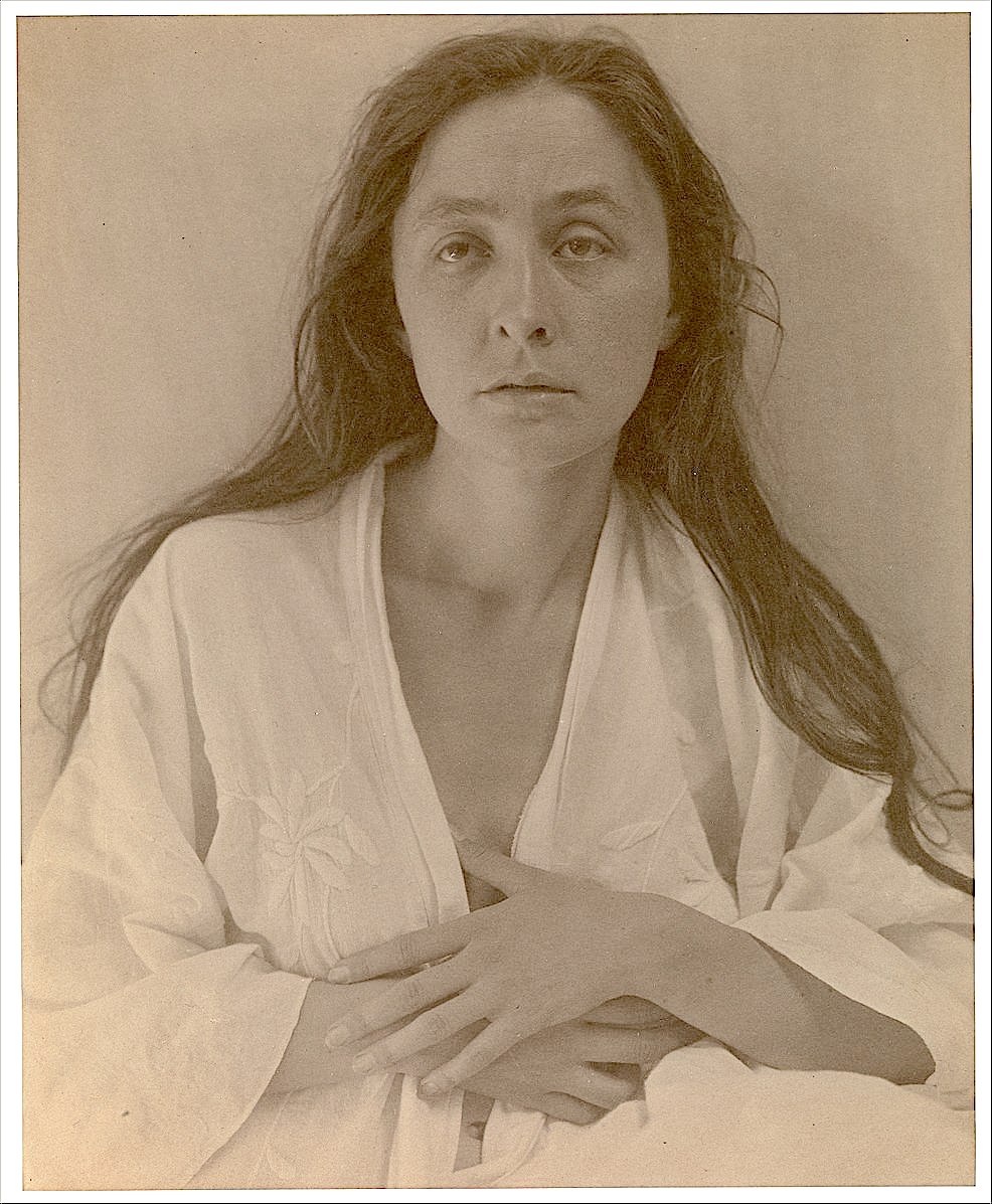Sepia photograph of Georgia O'Keeffe
