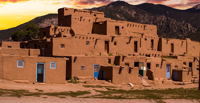 Taos Pueblo at Sunset in New Mexico|Pecos National Monument